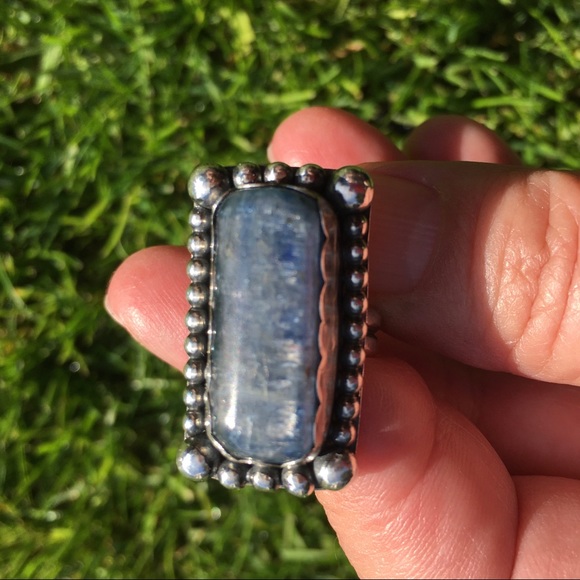❤️HOST PICK❤️ Blue Kyanite Sterling ring - OOAK - Picture 2 of 2